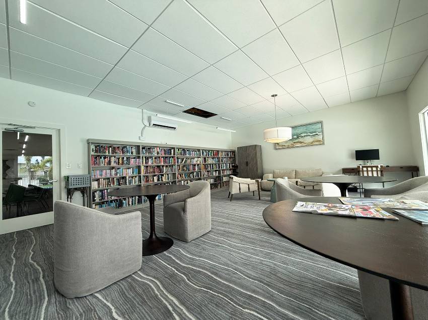 Terra Palms - Mobile Home Community