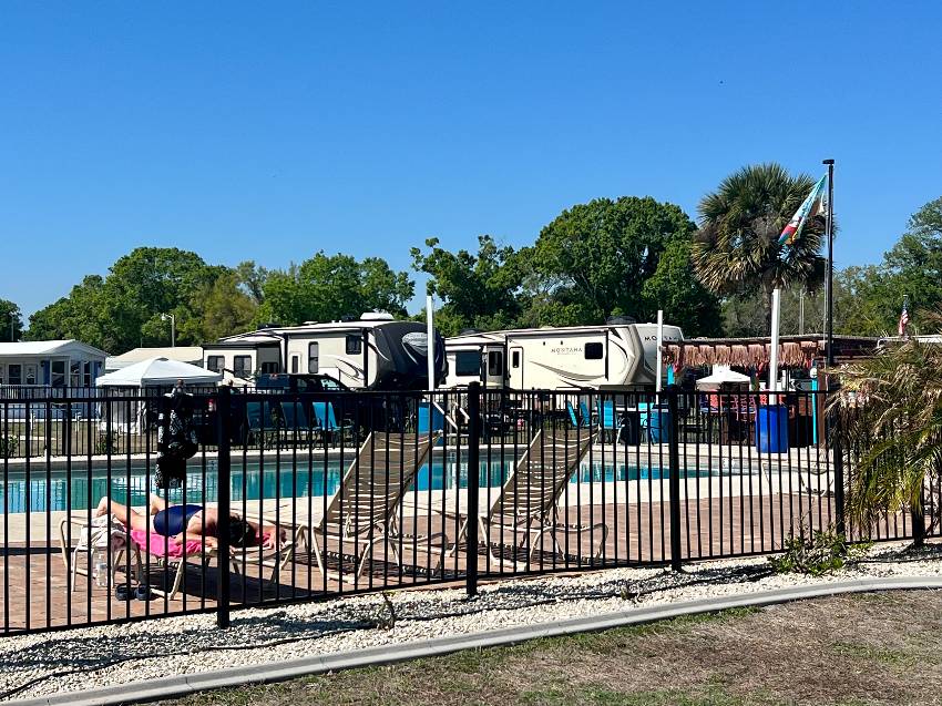 Little Willie's RV Resort - Mobile Home Community