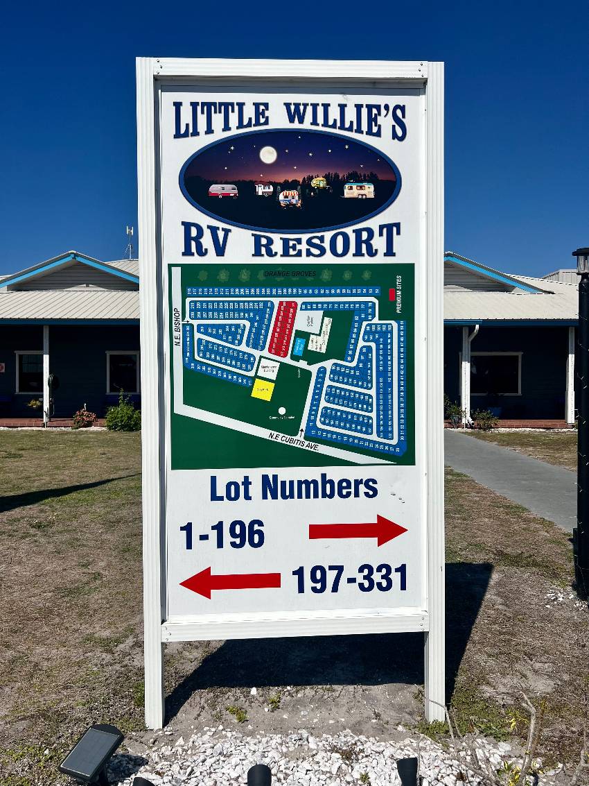 Little Willie's RV Resort - Mobile Home Community