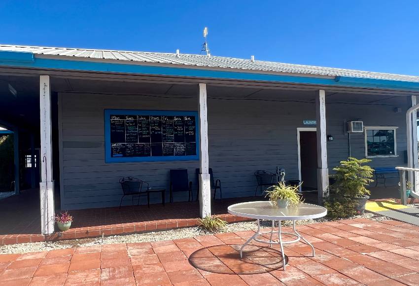 Little Willie's RV Resort - Mobile Home Community