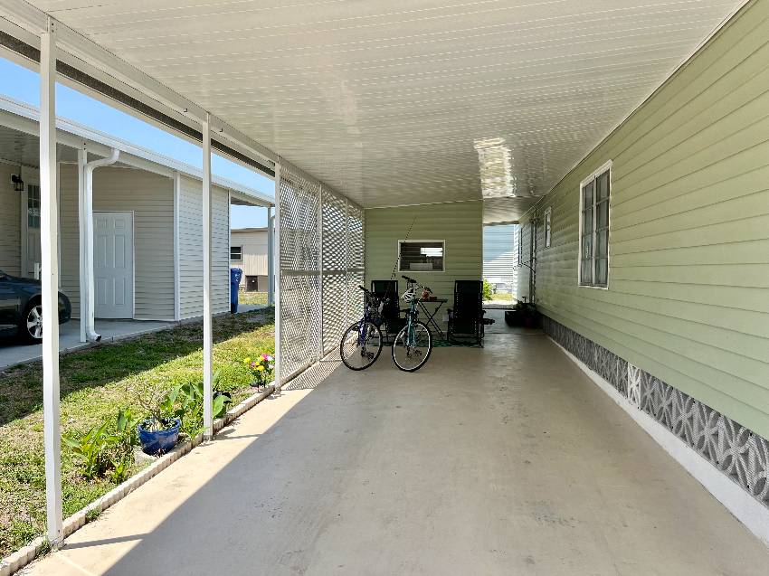 915 Bonaire a Venice, FL Mobile or Manufactured Home for Sale