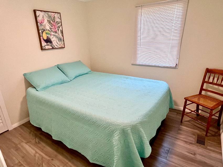 915 Bonaire a Venice, FL Mobile or Manufactured Home for Sale