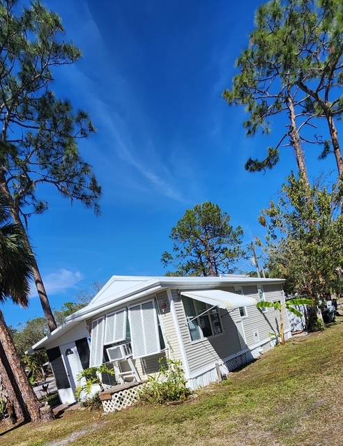 1300 N River Rd Lot C4 a Venice, FL Mobile or Manufactured Home for Sale