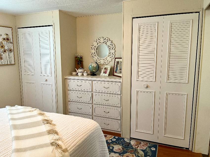 923 Posadas a Venice, FL Mobile or Manufactured Home for Sale