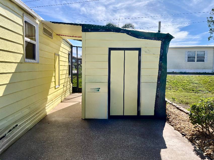 1308 S Indies Circle a Venice, FL Mobile or Manufactured Home for Sale