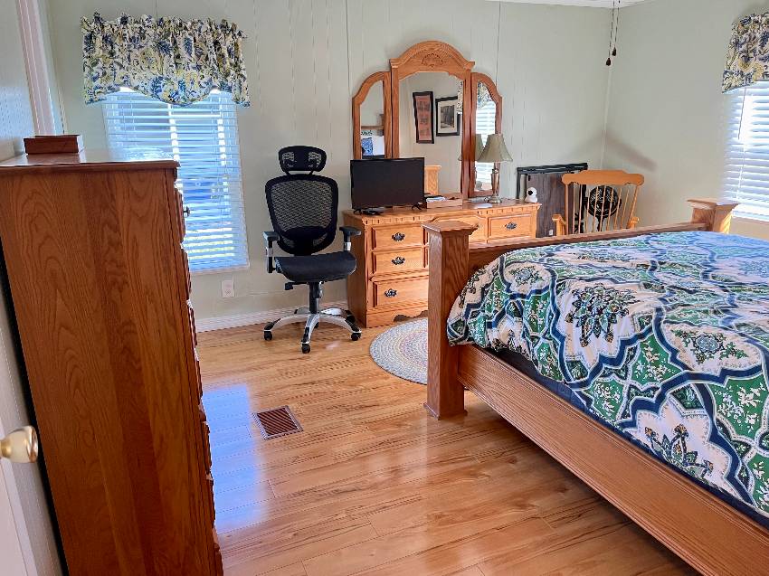 1308 S Indies Circle a Venice, FL Mobile or Manufactured Home for Sale