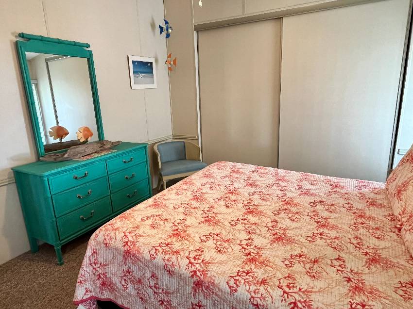 88 Larkspur a Palmetto, FL Mobile or Manufactured Home for Sale