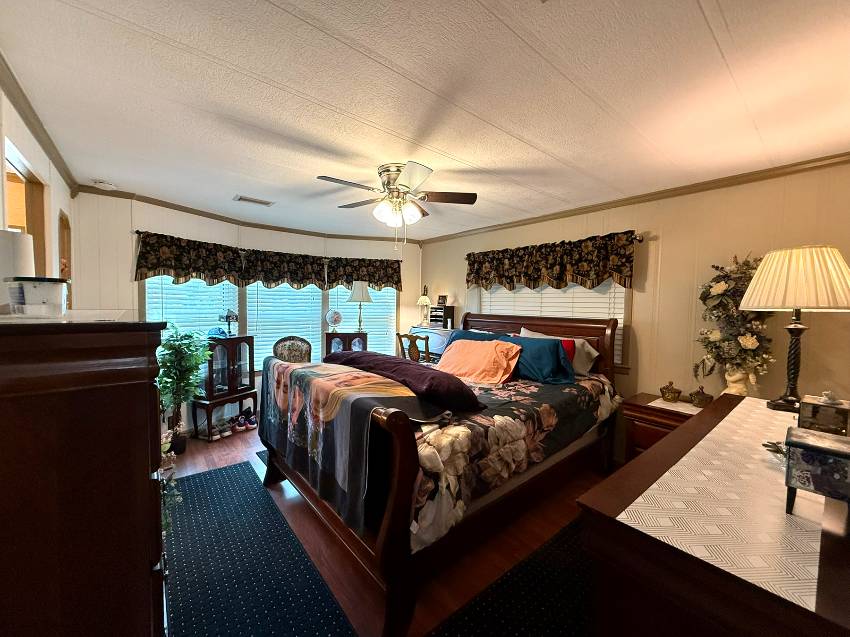 7624 Kings Drive a Ellenton, FL Mobile or Manufactured Home for Sale