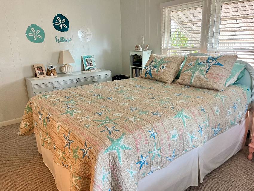 194 Guava Circle a Bradenton, FL Mobile or Manufactured Home for Sale