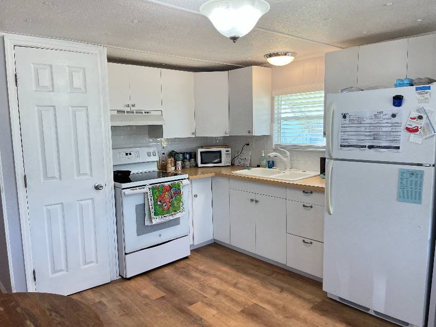 26 North Road a Palmetto, FL Mobile or Manufactured Home for Sale