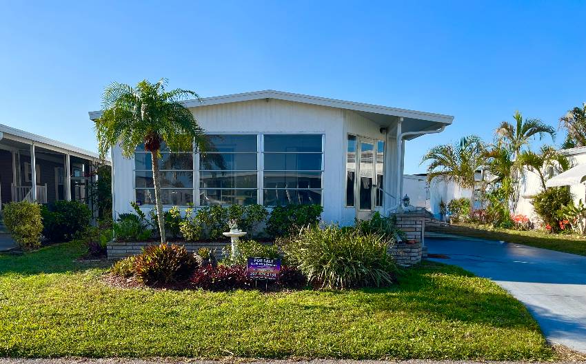 976 Trinidad a Venice, FL Mobile or Manufactured Home for Sale