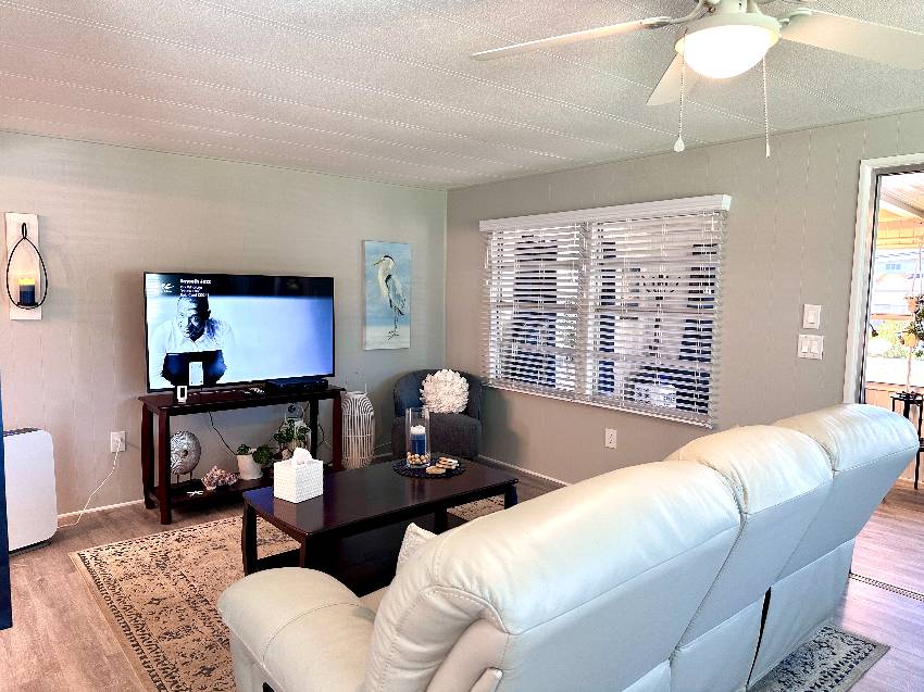 394 Peppertree a Ellenton, FL Mobile or Manufactured Home for Sale