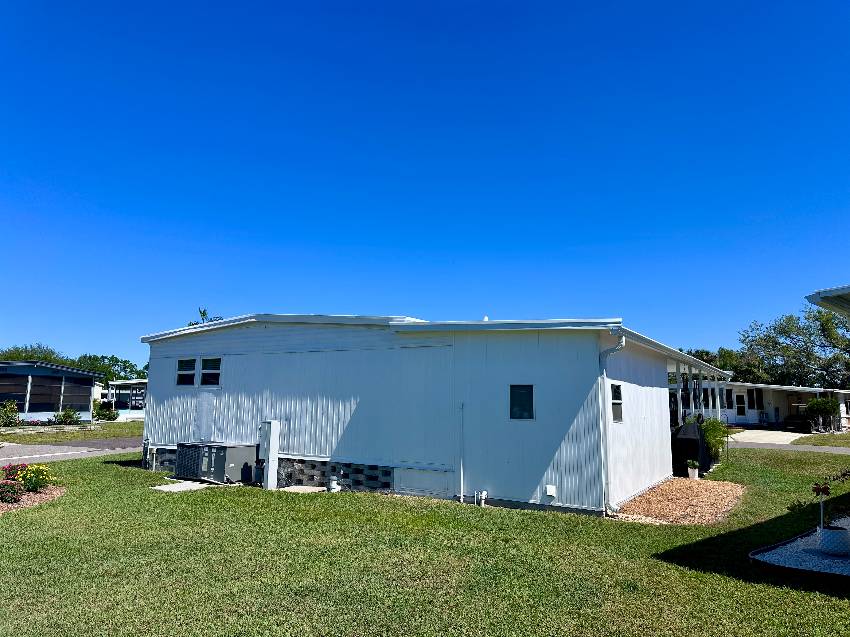 394 Peppertree a Ellenton, FL Mobile or Manufactured Home for Sale