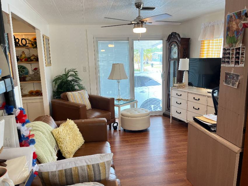 430 Cobia a Venice, FL Mobile or Manufactured Home for Sale