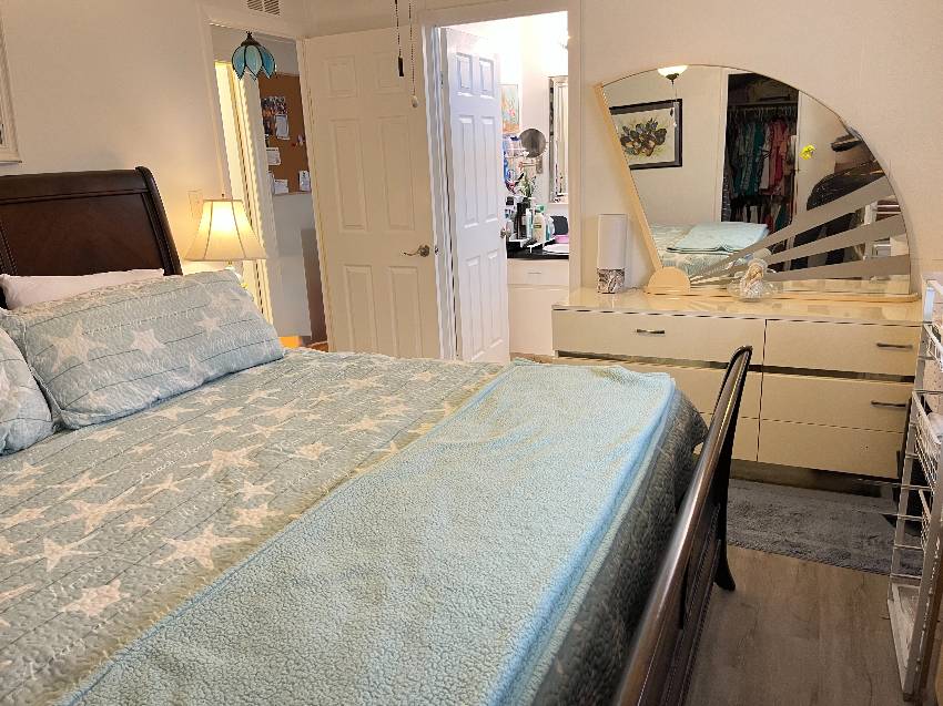 430 Cobia a Venice, FL Mobile or Manufactured Home for Sale