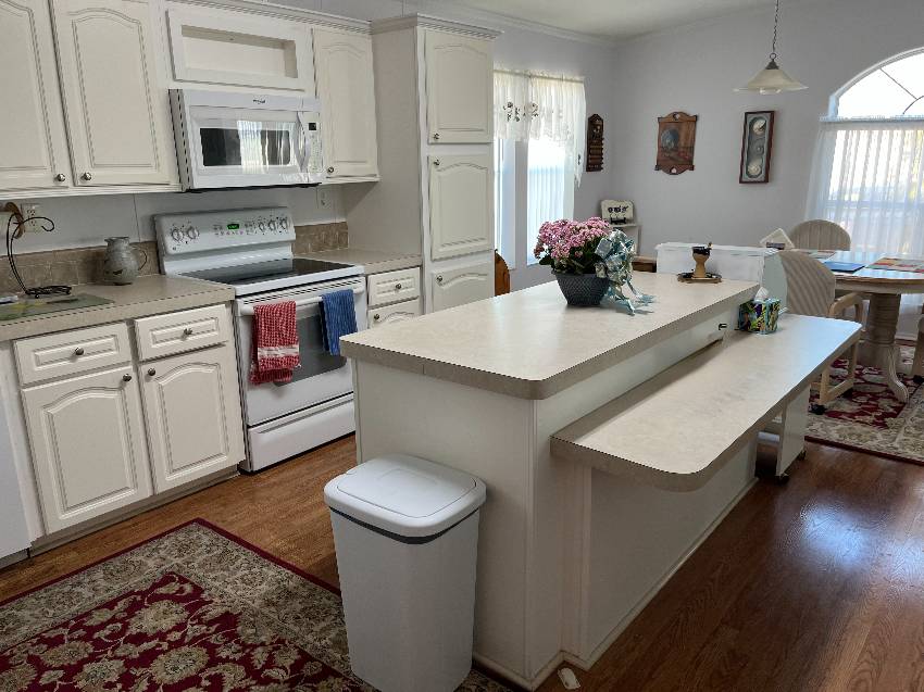 976 Bonaire a Venice, FL Mobile or Manufactured Home for Sale