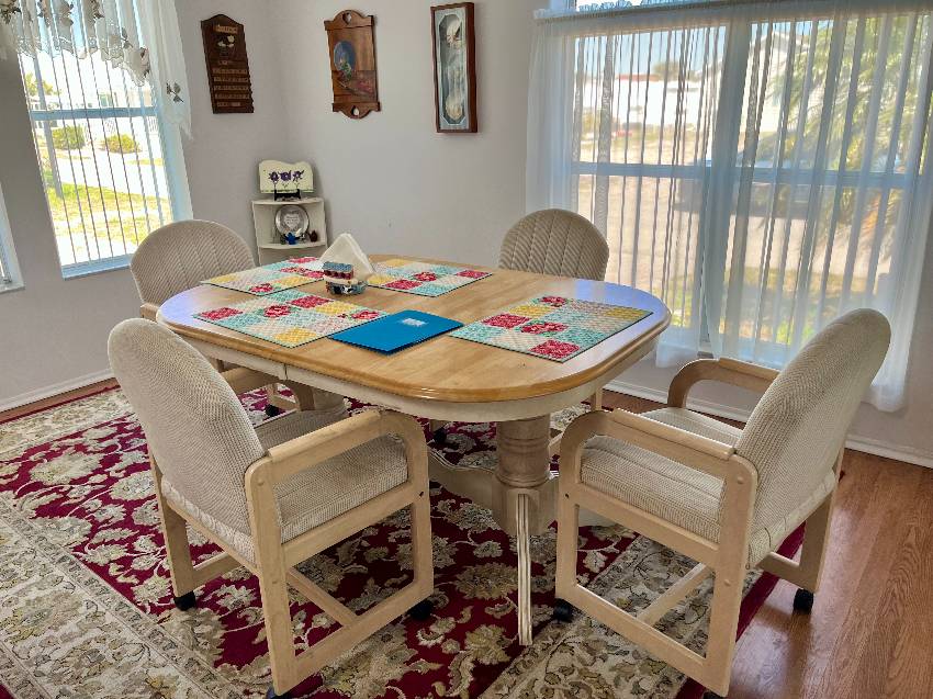 976 Bonaire a Venice, FL Mobile or Manufactured Home for Sale
