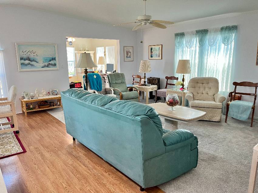 976 Bonaire a Venice, FL Mobile or Manufactured Home for Sale
