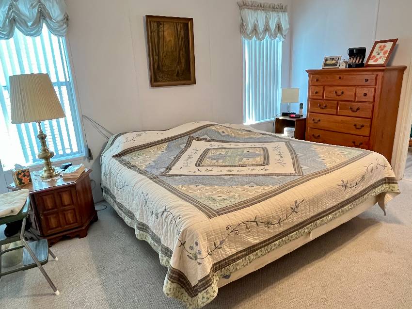 976 Bonaire a Venice, FL Mobile or Manufactured Home for Sale
