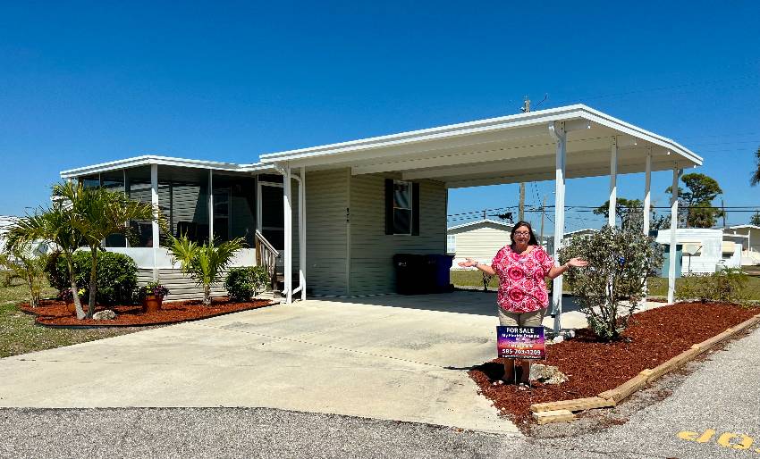 999 Bonaire a Venice, FL Mobile or Manufactured Home for Sale