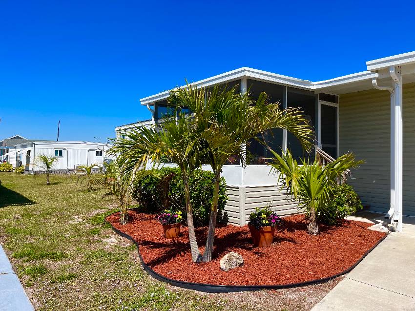 999 Bonaire a Venice, FL Mobile or Manufactured Home for Sale