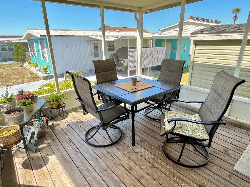 999 Bonaire a Venice, FL Mobile or Manufactured Home for Sale