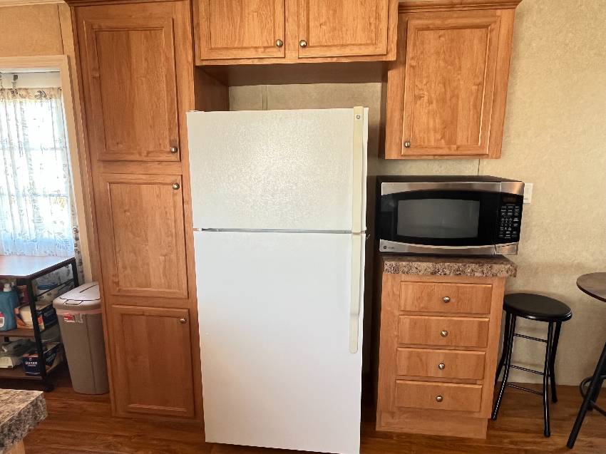 999 Bonaire a Venice, FL Mobile or Manufactured Home for Sale
