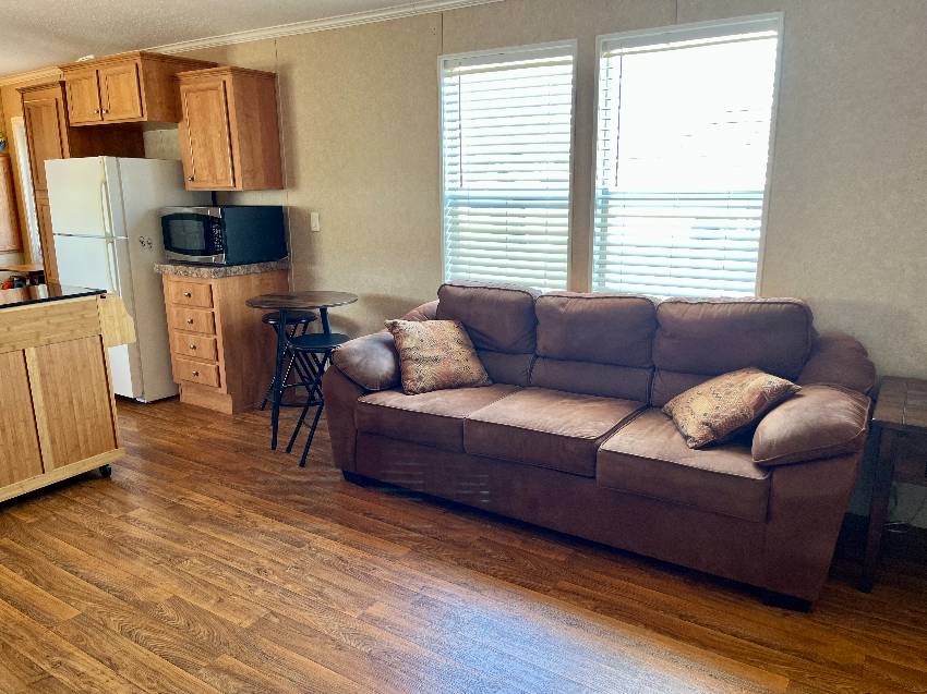 999 Bonaire a Venice, FL Mobile or Manufactured Home for Sale