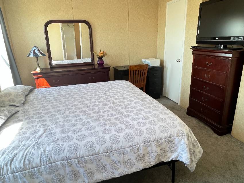 999 Bonaire a Venice, FL Mobile or Manufactured Home for Sale
