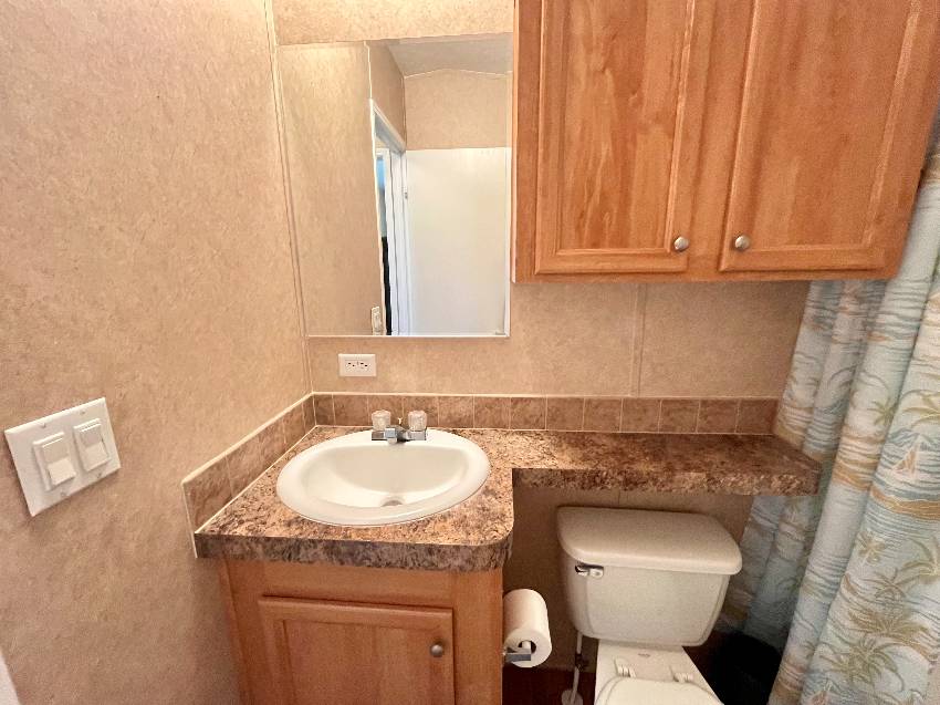 999 Bonaire a Venice, FL Mobile or Manufactured Home for Sale