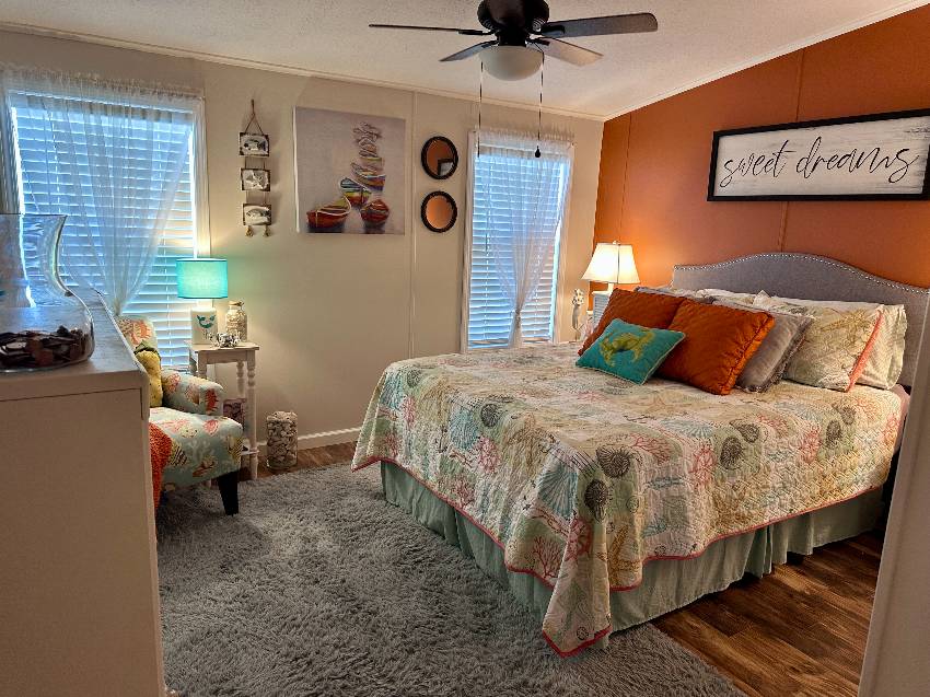 4308 Buena Vista Drive North a Ellenton, FL Mobile or Manufactured Home for Sale