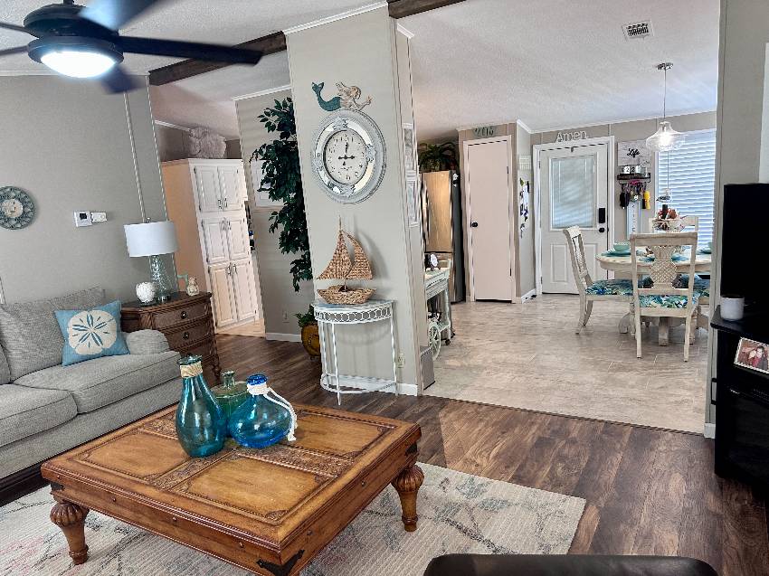 4308 Buena Vista Drive North a Ellenton, FL Mobile or Manufactured Home for Sale