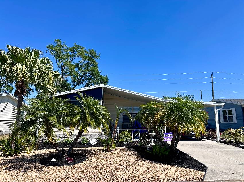 4308 Buena Vista Drive North a Ellenton, FL Mobile or Manufactured Home for Sale