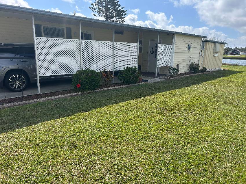 21 Imperial Ave a Palmetto, FL Mobile or Manufactured Home for Sale