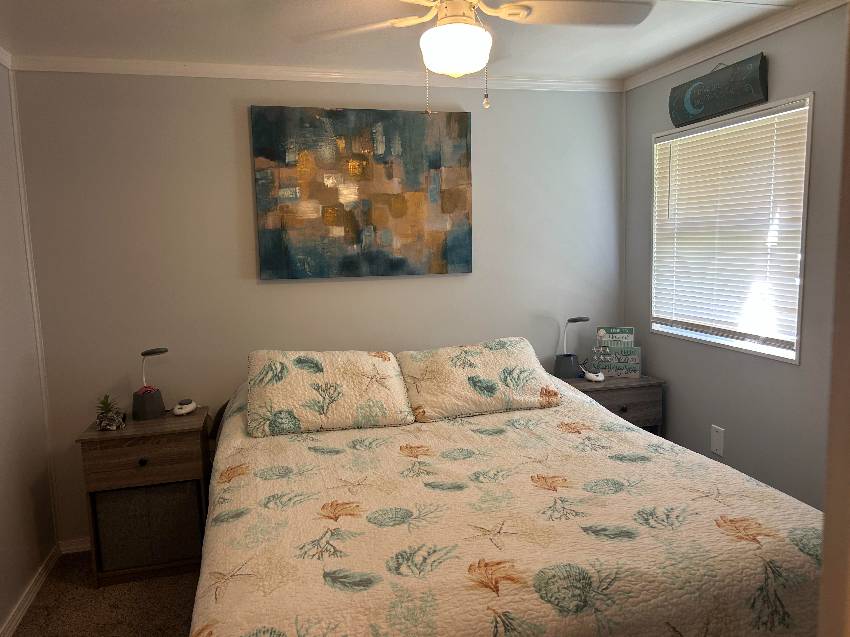 40 Imperial Ave a Palmetto, FL Mobile or Manufactured Home for Sale