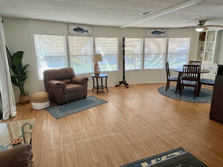 927 Xanadu a Venice, FL Mobile or Manufactured Home for Sale