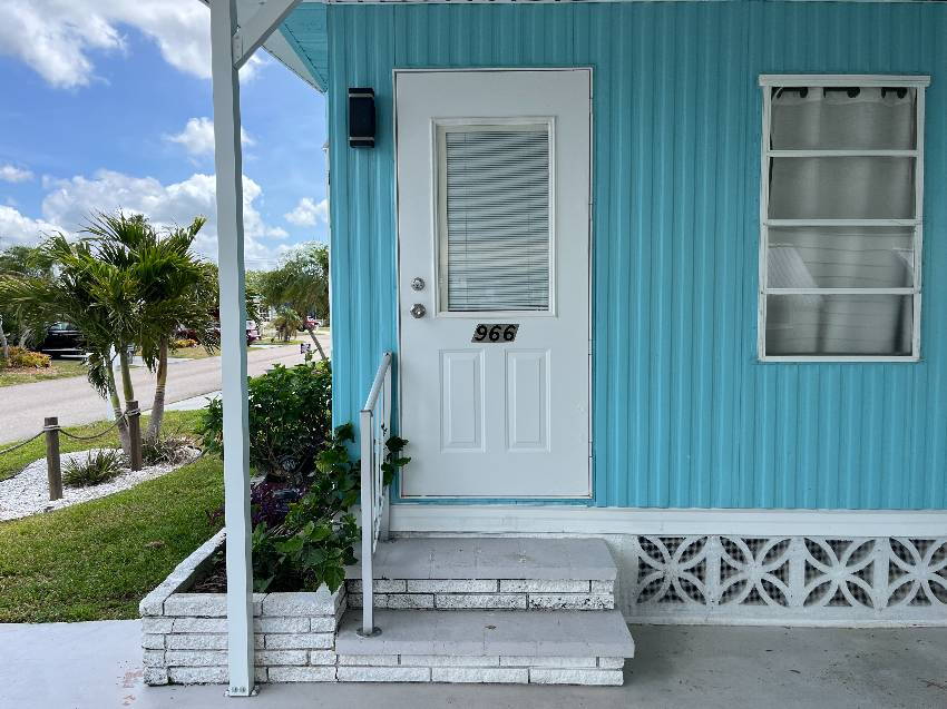966 Vincent a Venice, FL Mobile or Manufactured Home for Sale