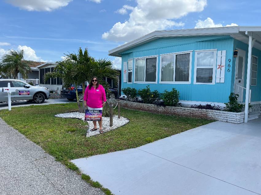966 Vincent a Venice, FL Mobile or Manufactured Home for Sale