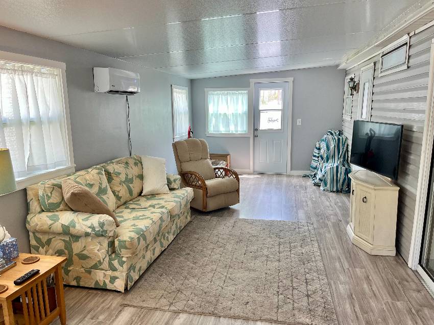 1300 N River Rd Lot C186 a Venice, FL Mobile or Manufactured Home for Sale