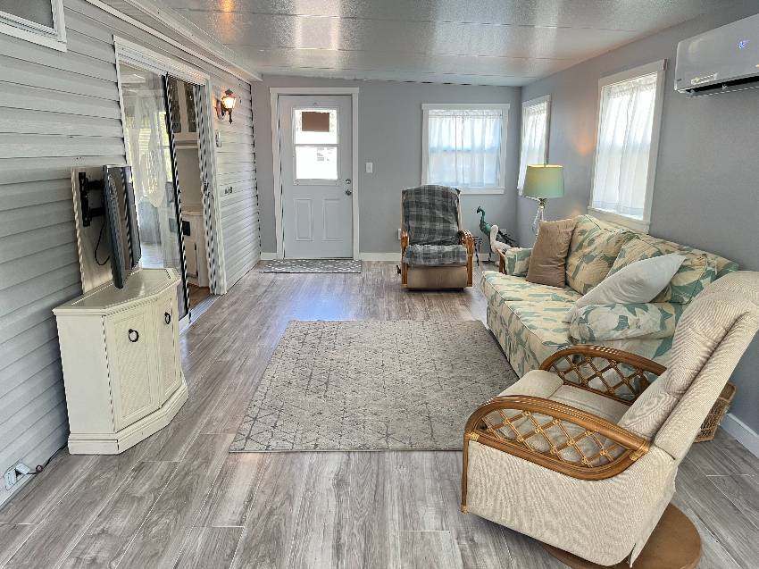1300 N River Rd Lot C186 a Venice, FL Mobile or Manufactured Home for Sale