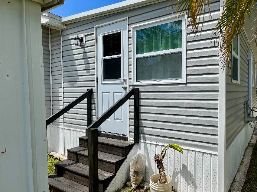 1300 N River Rd Lot C186 a Venice, FL Mobile or Manufactured Home for Sale