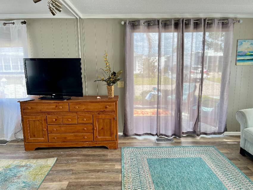918 Windemere a Venice, FL Mobile or Manufactured Home for Sale