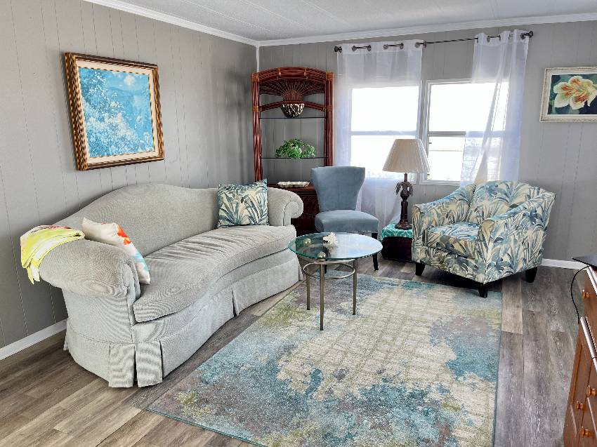 918 Windemere a Venice, FL Mobile or Manufactured Home for Sale