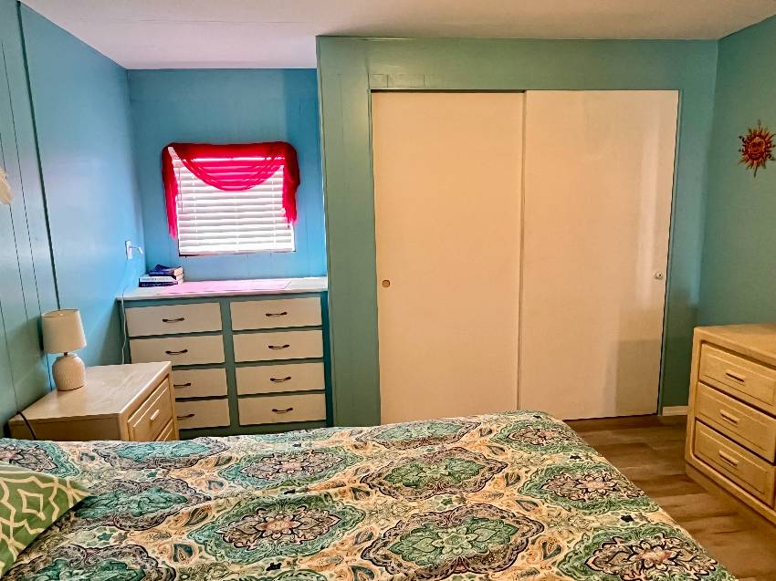 918 Windemere a Venice, FL Mobile or Manufactured Home for Sale