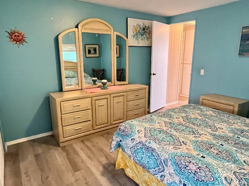 918 Windemere a Venice, FL Mobile or Manufactured Home for Sale