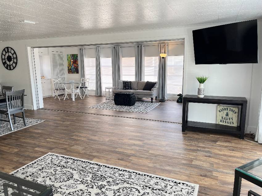 937 Ybor a Venice, FL Mobile or Manufactured Home for Sale