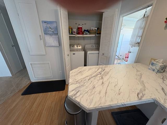 291 Apricot St a Bradenton, FL Mobile or Manufactured Home for Sale