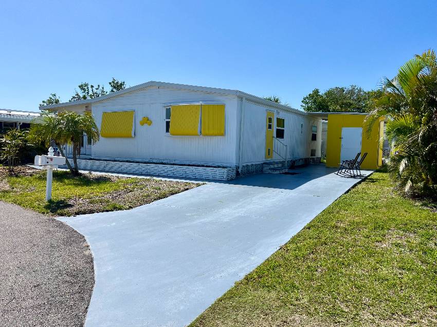 906 Orinoco a Venice, FL Mobile or Manufactured Home for Sale