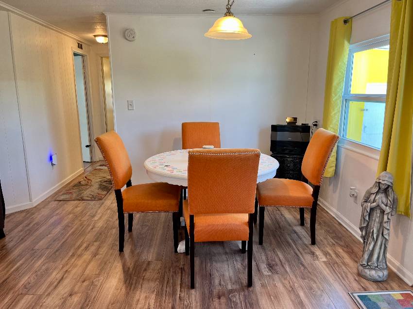 906 Orinoco a Venice, FL Mobile or Manufactured Home for Sale