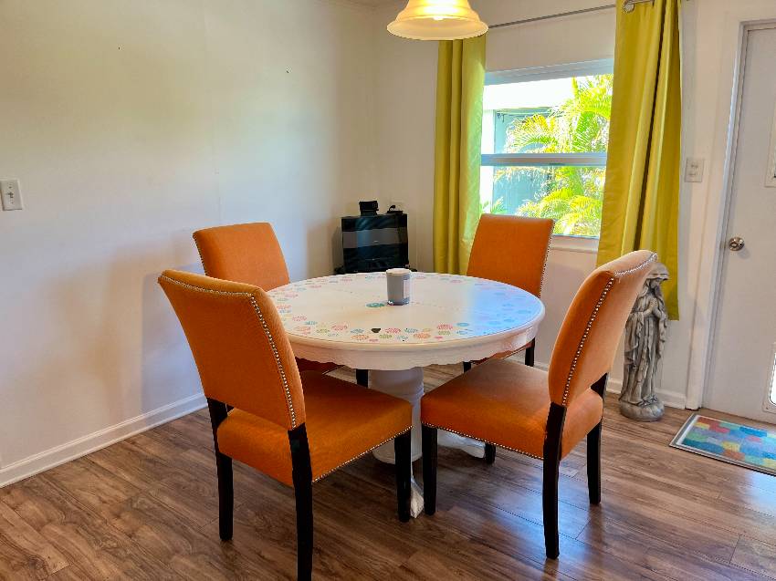 906 Orinoco a Venice, FL Mobile or Manufactured Home for Sale
